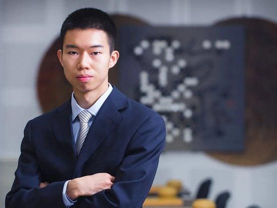 美妇岳出轨迎合高潮